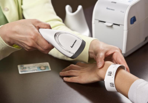 Impresoras de pulseras para identificación de personas